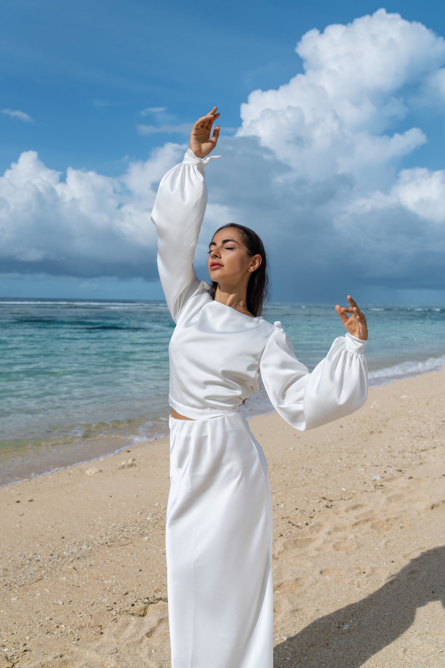 Hedvábná sukně bílá