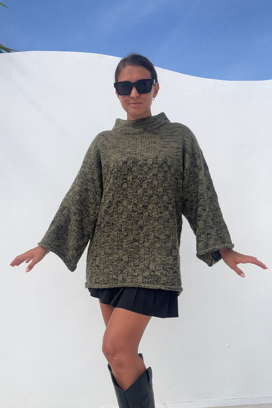 Svetr z přírodní příze khaki