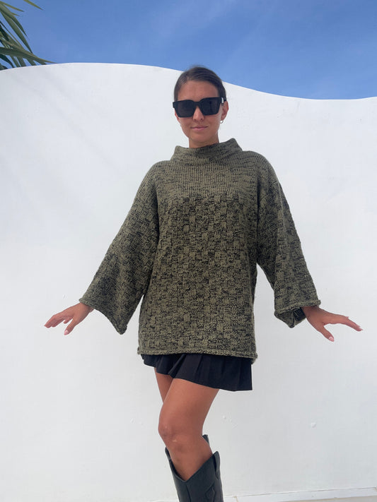 Svetr z přírodní příze khaki