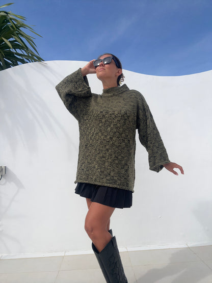 Svetr z přírodní příze khaki