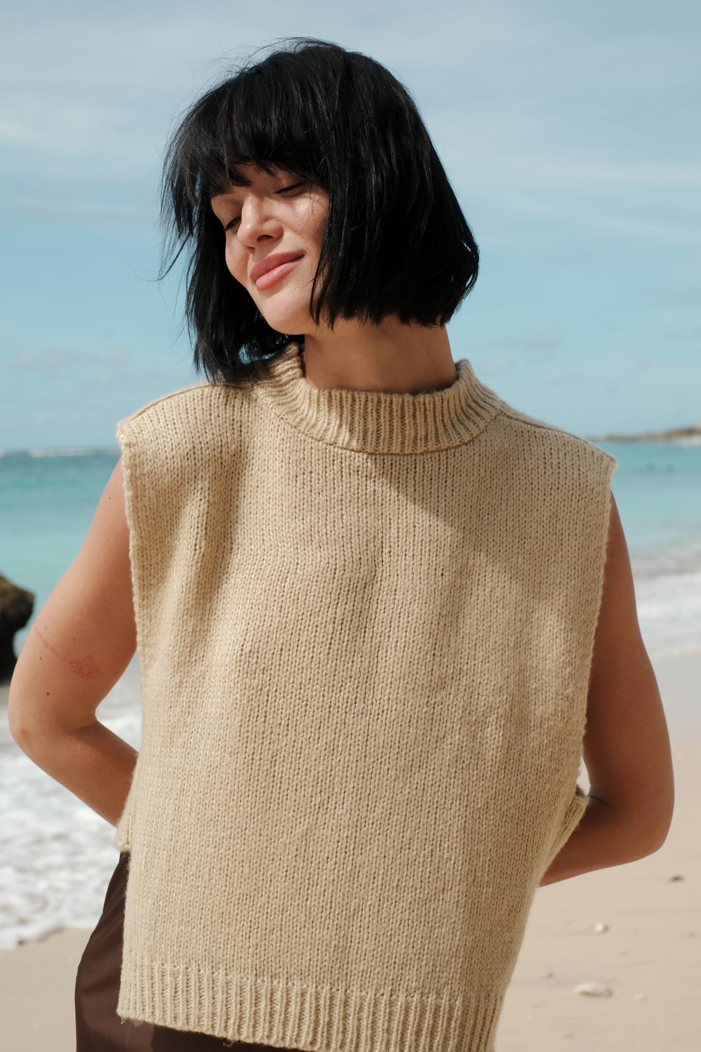 Mohérová vestička béžová