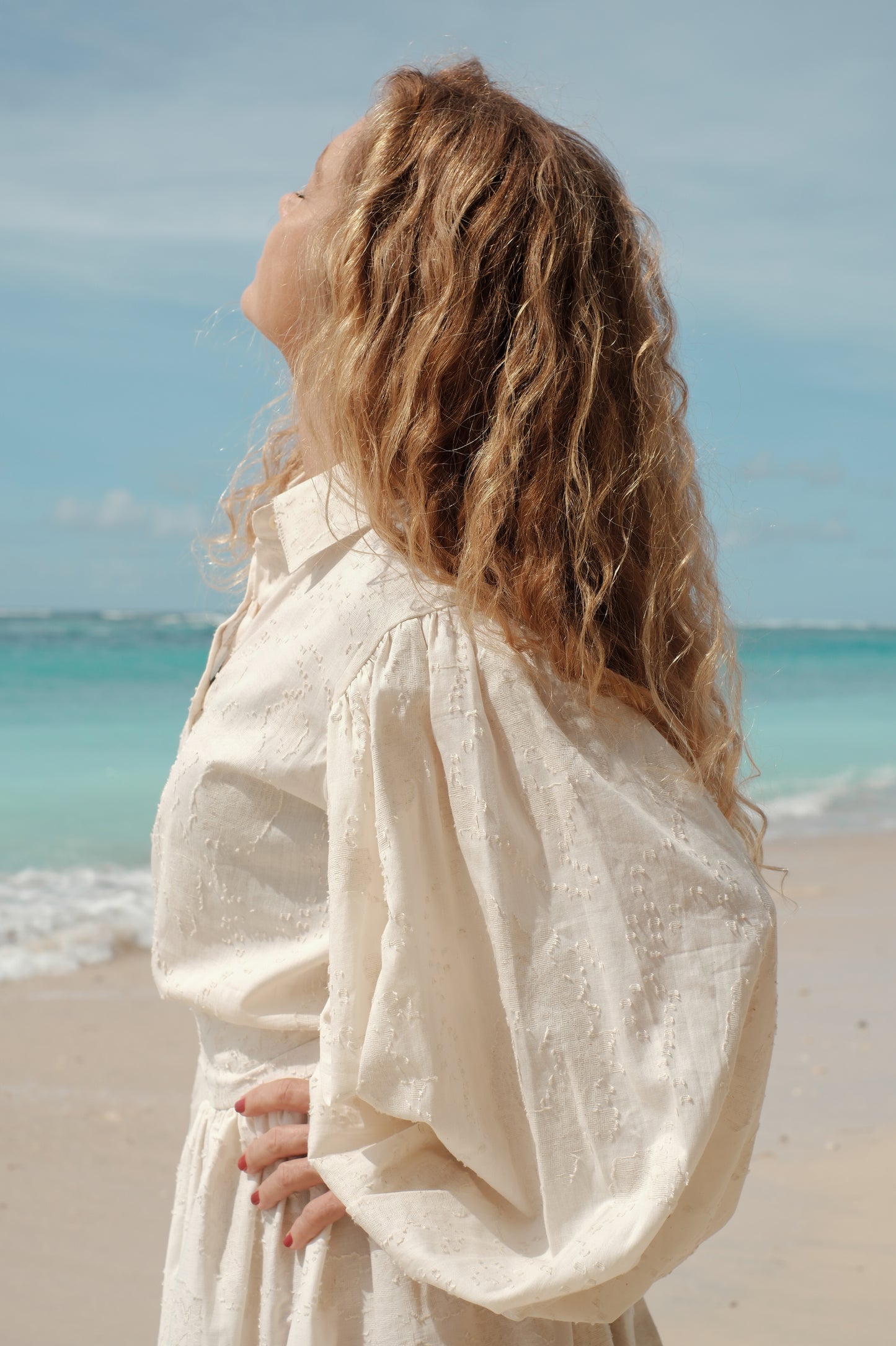 Žakárová košile s řasenými rukávy