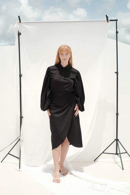 Košile s řasenými rukávy černá