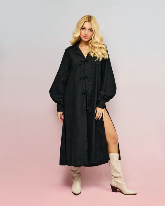 Černé košilové šaty s mašlemi